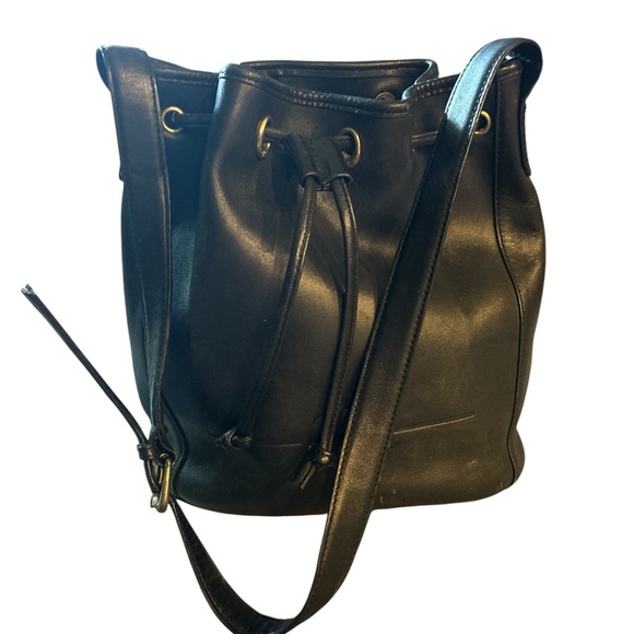 Anne Klein Handbags - Anne Klein Black Leather Bucket Bag